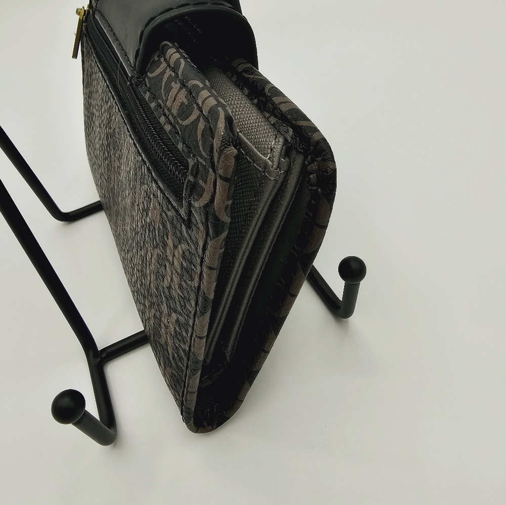 Nwot Fossil F Monogram Snap Wallet Black, Tan, An… - image 3